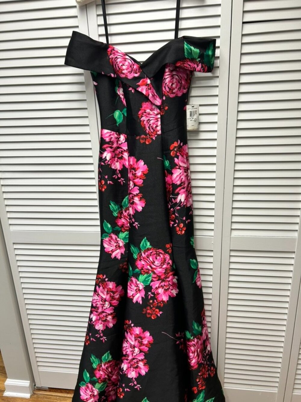 B Darlin Black Pink Floral Formal Maxi Dress NWT Size 3/4